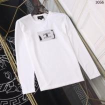 シンプルなデザイン 2色可選 選べる極上 ジバンシィスーパーコピー 2026新作 ジバンシー GIVENCHY 長袖Tシャツ 飽きのこないデザイン