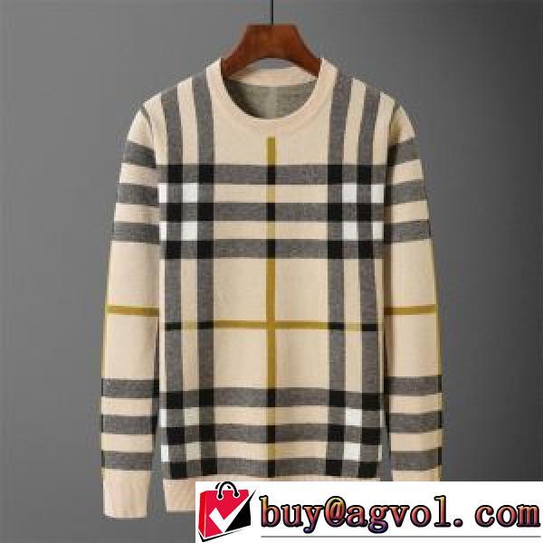 バーバリースーパーコピー 激安 2026秋冬 高級感漂わせる バーバリー BURBERRY セーター チェック柄 スタイリッシュな印象
