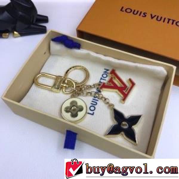 2026新作 ルイ ヴィトン キーホルダー オリジナルデザイン プレゼントにも大人気 LOUIS VUITTON 人気新品★超特価★ ルイ ヴィトンブランド 偽物 通販