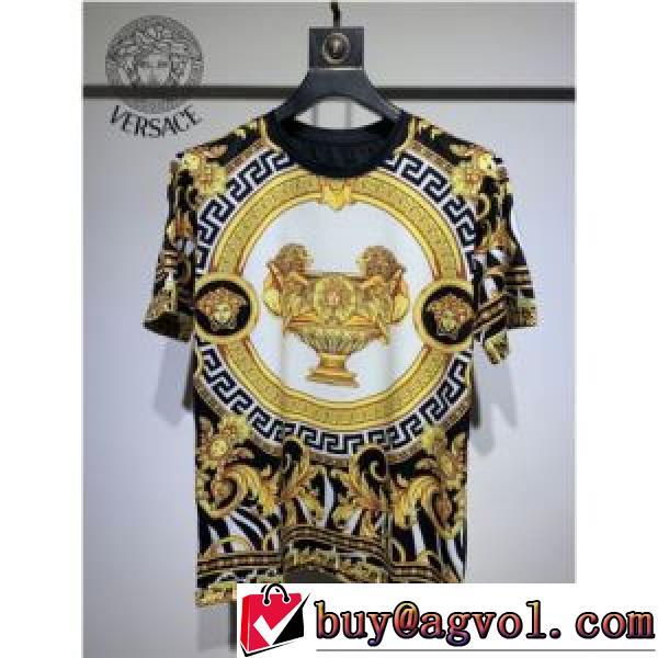 2026新作 半袖Tシャツ カッコいい印象を付ける ヴェルサーチVERSACE 人気販売中 ヴェルサーチブランド コピー 収縮性のある レジャー