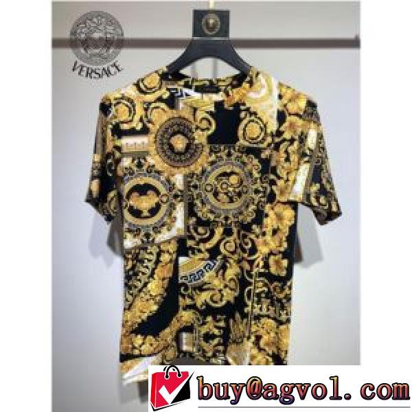 Tシャツ 2026新作 細身のシルエット ヴェルサーチVERSACE ラウンドネック 吸汗性に優れ ヴェルサーチブランド コピー 高品質 人気