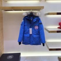 2026新作 カナダグース Canada Goose ダウンジャケット 高級感を引き立てる カナダグースブランド コピー 柔らかな質感 フィルパワーの高い