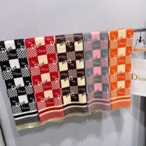 スタイリッシュな印象 ディオール DIOR バイカラー 2026新作 ロングマフラー ちくちくしない優しい付け心地 ディオールブランド コピー 多色選択可