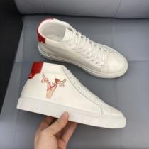 履き心地抜群 ジバンシィブランド コピー ファッション 人気 2026新作 ジバンシー GIVENCHY カジュアルシューズ 活用できるアイテム 2色可選