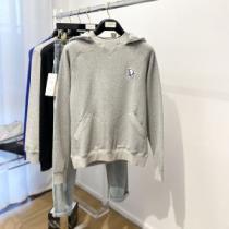 2026新作 ディオールブランド コピー パーカー 個性的なデザ オシャレロゴパーカー ディオール DIOR 大好評 ポケット付 定番無地パーカー