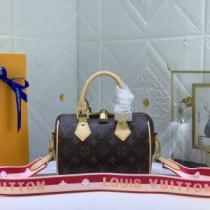 オリジナリティに富んだバッグ ルイ ヴィトンコピーブランド 2026新作 ルイ ヴィトン LOUIS VUITTON 斜め掛けバッグ 売れ筋のいい 2色可選 気軽に持てる.49.