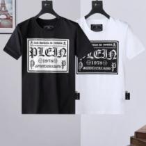 2026新作 フィリッププレインブランド 偽物 通販 フィリッププレイン PHILIPP PLEIN 2色可選 Tシャツ 極上の着心地 プリント 縦には伸びにくい