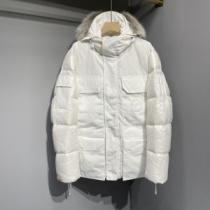 スタイリッシュな印象 防風性にも優れた 2026新作 カナダグース Canada Goose ダウンジャケット カナダグースコピー 快適な着心地をキープ