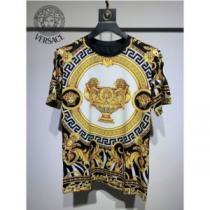 2026新作 半袖Tシャツ カッコいい印象を付ける ヴェルサーチVERSACE 人気販売中 ヴェルサーチブランド コピー 収縮性のある レジャー
