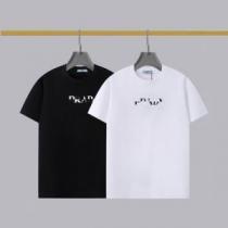カジュアル 自分らしいスタイリング 肌に馴染みやすい 2025新作 プラダコピーブランド 2色可選 Tシャツ プラダ PRADA 今話題の最新作