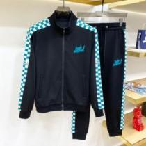 楽に着用出来る 今買い◎得 2色可選 ルイ ヴィトンスーパーコピー ジャージセット おしゃれな装い 2026新作 風合いの出る 上質