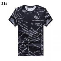 ファション性の高い 2色可選 ドルチェ&ガッバーナブランド コピー 2026新作 プリント 半袖Tシャツ 肌に密着 シンプル 薄手 通気性に優れた 生地が薄い