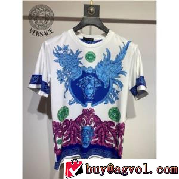 最安値に挑戦 ヴェルサーチブランドスーパーコピー 2026新作 ライト コンプレッション ウエア 半袖Tシャツ