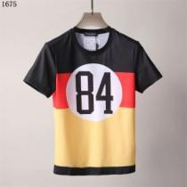 2026新作 ラウンドネック 半袖Tシャツ ドルチェ&ガッバーナスーパーコピー デザイン性の高い オリジナル 