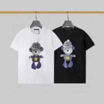 2色可選 2026新作 ラウンドネック 半袖Tシャツ 男女兼用 刺繍使い オリジナル 自然な肌触り 耐久性のある ルイ ヴィトンコピー
