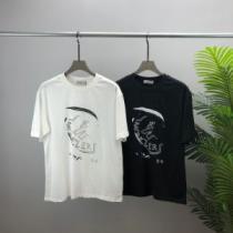  2025最新入荷 MONCLERスーパーコピー 激安 海外セレブ定番愛用 2色可選半袖Tシャツモンクレールスーパーコピー