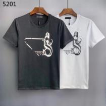 高級感を引き立てる PRADAスーパーコピー半袖Tシャツ激安大特価2026 プラダブランドスーパーコピー日常のアウター使える 