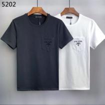 2026年春夏新作 プラダスーパーコピー 激安 袖Tシャツ 着心地がクセになる PRADA偽物ブランドセレブ愛用の超人気商品