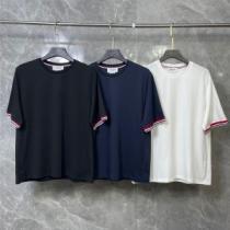 肌触りの気持ちい〜 着回し度抜群 2026春夏 半袖Tシャツ トムブラウンコピー ブランド 3色可選 収縮性のある