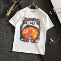 大人の個性を オリジナル プリント 半袖Tシャツ バルマンコピー 超目玉 2色可選 2026新作 肌に馴染みやすい