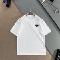プラダブランド コピー 半袖Tシャツ 2026春夏 お洒落に魅せる 2色可選 柔らかい手触り カッコいい印象を付ける 吸汗速乾