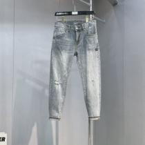 これからの季節の必須ボトムス コピー ブランド 最高のリラックス感 スタイルアップ効果 2026新作 デニムパンツ メンズ