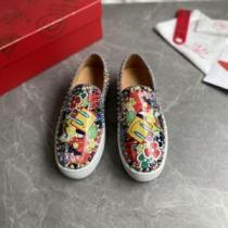 魅力ファッション プリント柄 スリップオン 歩きやすい　疲れない　痛くない CHRISTIAN LOUBOUTINブランドスーパーコピー 2026新作