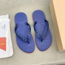 2025新作 CHRISTIAN LOUBOUTINブランドコピー 上品な輝きを放つ形 トングサンダル カジュアルサンダル