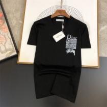 着心地満点 半袖Tシャツ カッコいい印象を付ける ディオールスーパーコピー 3色可選 早くも完売している 2026春夏