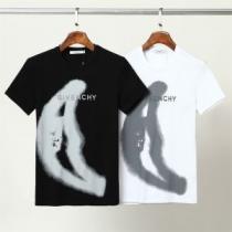 ジバンシィスーパーコピー 半袖Tシャツ クールビズ 2026春夏 利便性に優れ 自分らしいスタイリング 2色可選