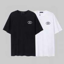 2026春夏 プラダスーパーコピー 激安 半袖Tシャツ 着心地満点 シックスタイルに活躍 2色可選 流行に関係なく長年愛用できる