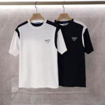 流行に関係なく長年愛用できる 半袖Tシャツ 2色可選 プラダコピーブランド 今買い◎得 2025春夏 収縮性のある