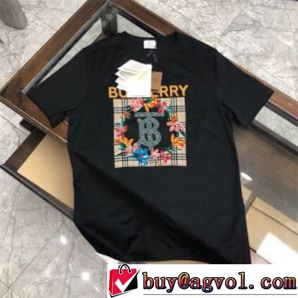 細身のシルエット 3色可選 もっとも高い人気を誇る BURBERRYコピーブランド 2026春夏 半袖Tシャツ 暖かみのある肌触り スタイリッシュな印象