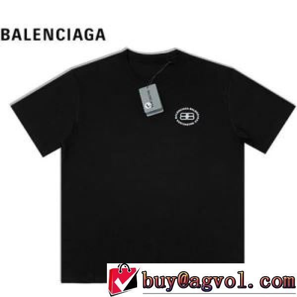 ラウンドネック 2026春夏 Tシャツ 上品な輝きを放つ形 ブランド コピー 肌に馴染みやすい カッコいい印象を付ける