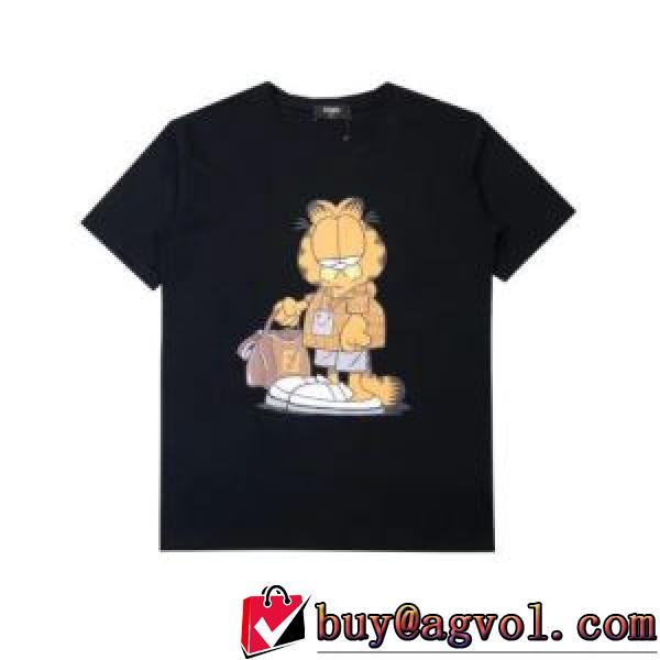 しわになりにくい 快適な着心地 半袖Tシャツ 2色可選 売れ筋のいい フェンディスーパーコピー 激安 2026春夏