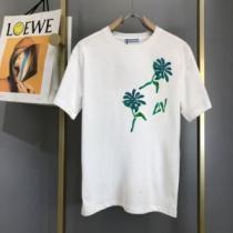 消臭抗菌効果がある 半袖Tシャツ デザイン性の高い ルイ ヴィトン偽物ブランド 2色可選 極上の着心地 2026春夏