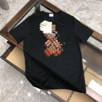 セレブ愛用の超人気商品 2026春夏 BURBERRYスーパーコピー 激安 Tシャツ 3色可選 自分らしいスタイリング 収縮性のある