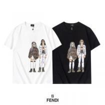コーデ 知的なムードを演出 FENDIスーパーコピー 代引 柔らかい手触り デザイン性の高い 2026春夏 半袖Tシャツ 2色可選
