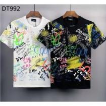 2026春夏 バリエーションに富む 2色可選 半袖Tシャツ 選べる極上 ディースクエアードスーパーコピー 激安 ラウンドネック