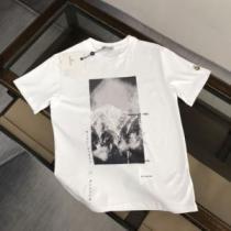 2026春夏 細身のシルエット 2色可選 モンクレールコピー ブランド 利便性に優れ プリント 半袖Tシャツ