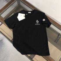 流行に関係なく長年愛用できる 2026春夏 モンクレールブランドコピー 2色可選 半袖Tシャツ 柔らかな質感 シンプル