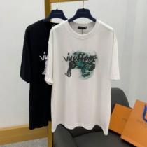 半袖Tシャツ 長く愛用できる ルイ ヴィトンブランドコピー 2026春夏 2色可選 吸汗性に優れ カッコいい印象を付ける