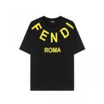 自分らしいスタイリング 2026春夏 乾きやすい 半袖Tシャツ 今買い◎得 FENDIブランドスーパーコピー