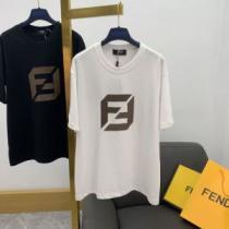 バリエーションに富む 柔らかい手触り 2026春夏 2色可選 FENDIブランドコピー 半袖Tシャツ 一番人気の新作はこれ