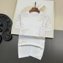 フェンディスーパーコピー 2026春夏 レジャー 半袖Tシャツ 体の運動機能を助け セール中 消臭抗菌効果がある