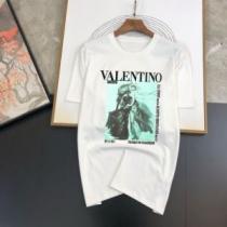 暖かみのある肌触り 2色可選 ヴァレンティノスーパーコピー 激安 半袖Tシャツ 2026春夏 高級感漂わせる しわになりにくい