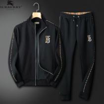 セットアップ上下 2色可選 着心地 の良い 2026新作 おしゃれな装い 早くも完売している BURBERRYコピー