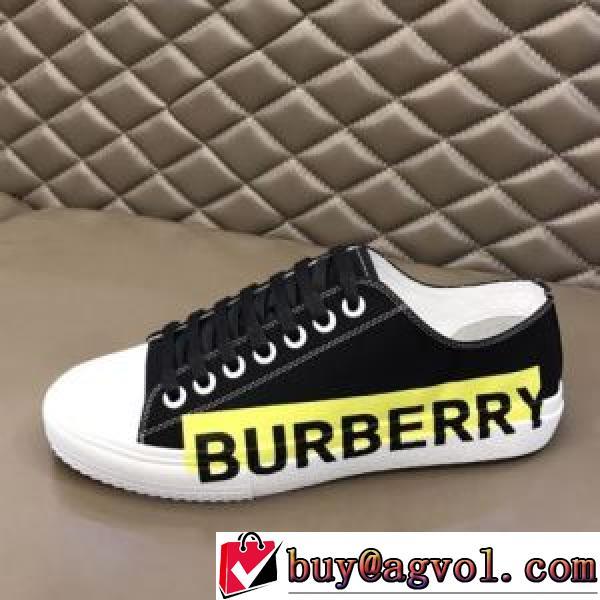 フラットシューズ 2026新作 人気販売中 ドライビングシューズ BURBERRYブランド コピー 優しい履き心地