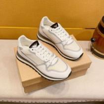 足馴染みのいい ポップ 抗菌?防臭加工 カジュアルシューズ 4色可選 アルマーニスーパーコピー 激安 2026新作