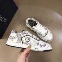DIORスーパーコピー 2色可選 人気新品★超特価★ 軽量で疲れにくい スニーカー 2026新作